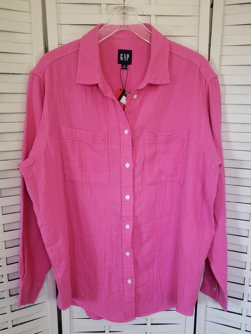 GAP Pink Button-Up Shirt Size M Oversized  New